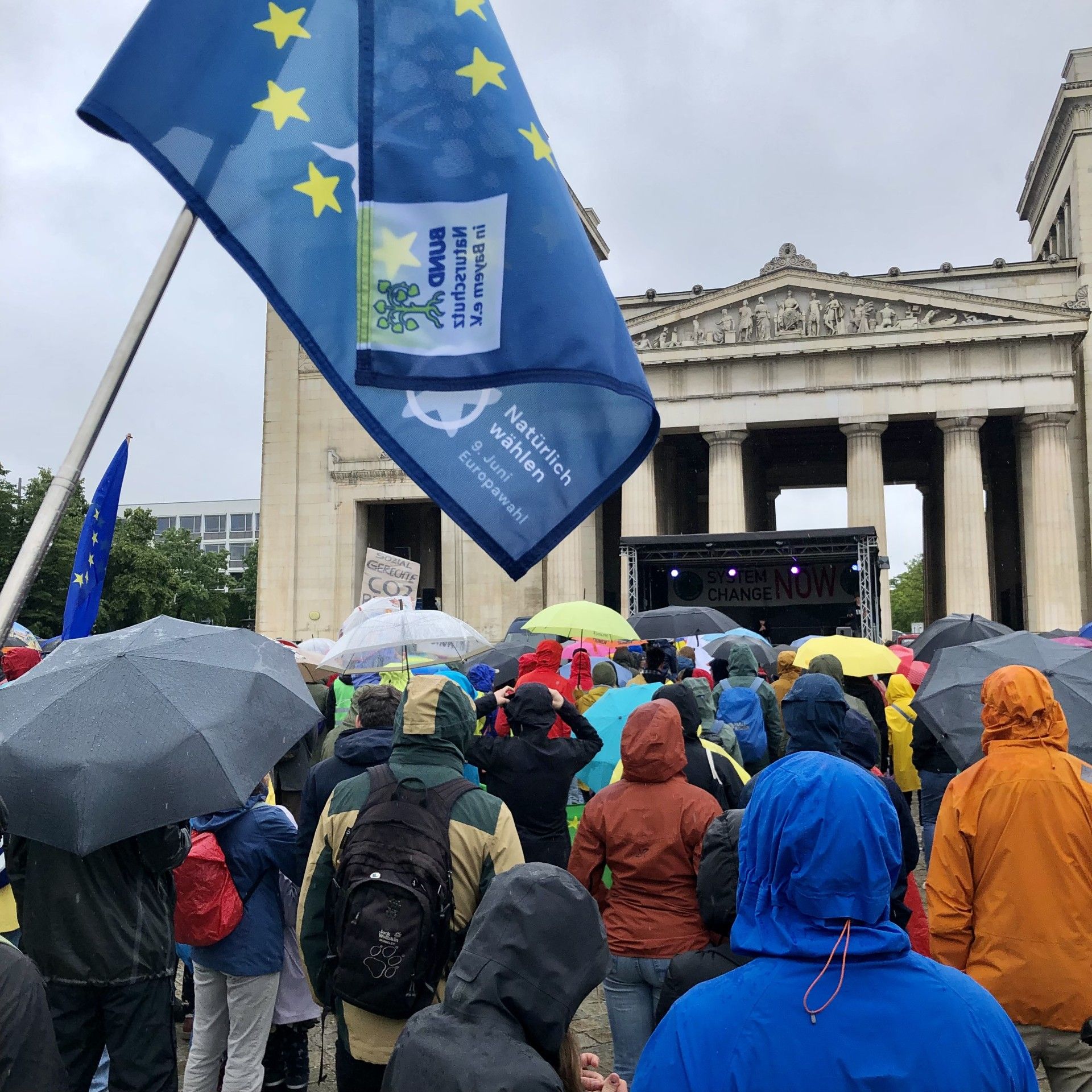 Eine Demonstration zur Europawahl in München (Foto: BN)