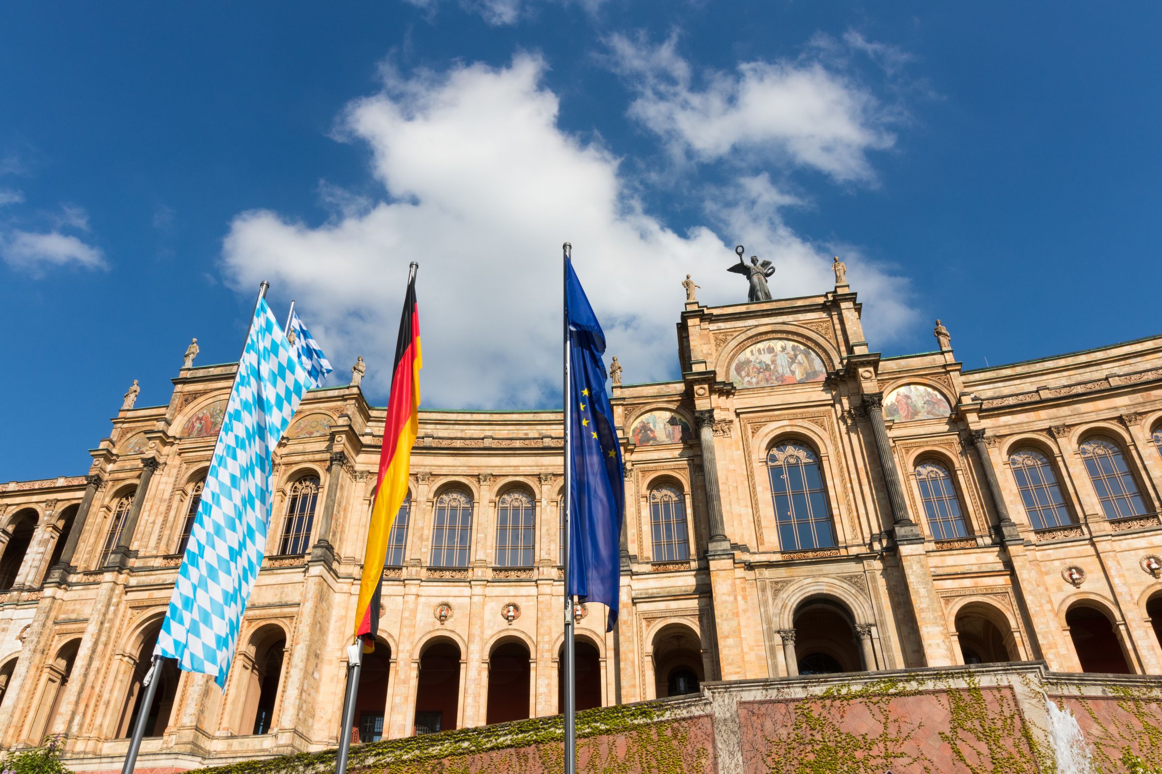 Das Maximilianeum in München, Sitz des Bayerischen Landtags (Foto: Christian Schwier/fotolia.com)