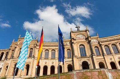 Das Maximilianeum in München, Sitz des Bayerischen Landtags (Foto: Christian Schwier/fotolia.com) Das Maximilianeum in München, Sitz des Bayerischen Landtags (Foto: Christian Schwier/fotolia.com)