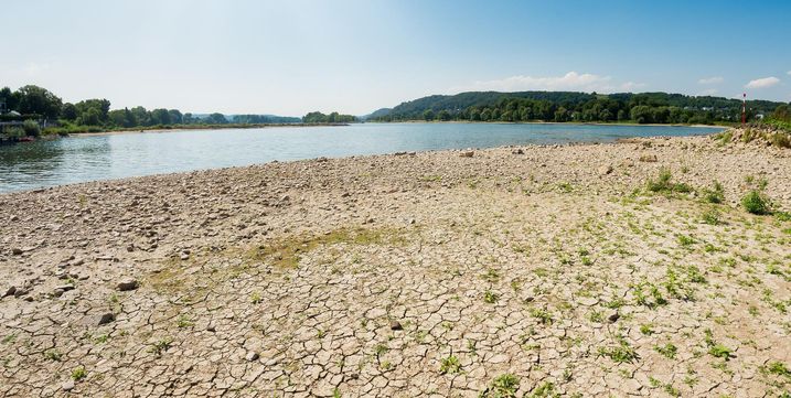 Mit der Klimakrise werden auch hierzulande Dürreperioden häufiger (Foto: kathomenden/fotolia.com).