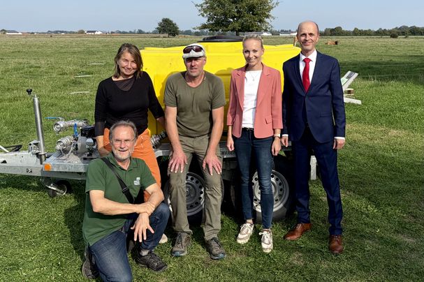 Dr. Zahn mit Familie Reißaus, Frau Hausperger und Herrn Wastlhuber. Foto: Kurtz