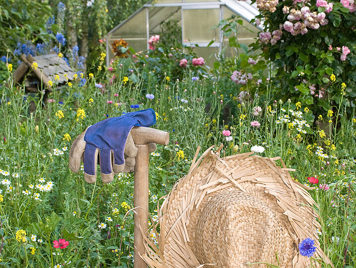 Naturgemäße Gartenarbeit orientiert sich an den Prozessen der Natur (Foto: richterfoto/clipdealer.de)