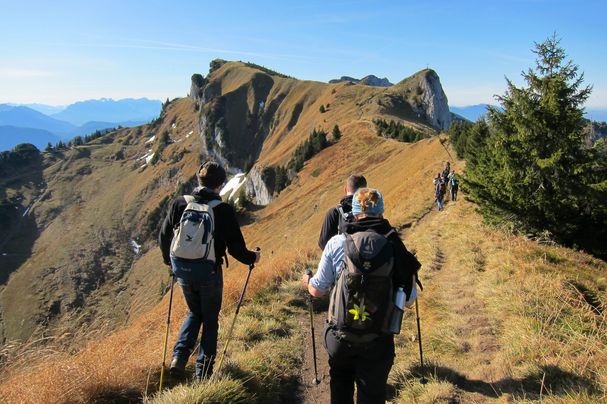 Wanderer auf der Benediktenwand (Foto: Volker Eidems)