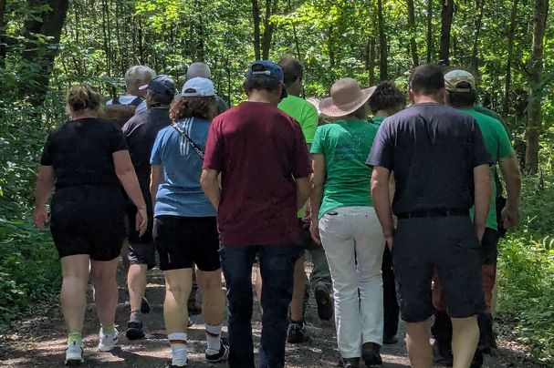 Auf dem Weg in den Stadtwald, Foto Conni Schlosser