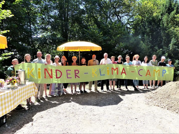 Die Welt entdecken: Spannendes über die Umwelt herausfinden beim Kinder-Klima-Camp oder im Geozentrum Windischeschenbach (Foto: Sabine Vetter).