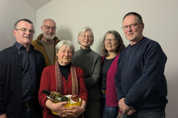 Im Bild von links: Joachim Hörnig, Erwin Scheiner, Ulrike Münz, Doris Appel, Conni Schlosser, Bernhard Bröstler. Foto Dorothea Fischer