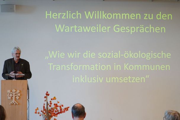 Richard Mergner bei den Wartaweiler Gesprächen 2024 (Foto: Anna Krumpholz)