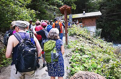 Massentourismus in der Partnachklamm (Foto: Axel Doering)